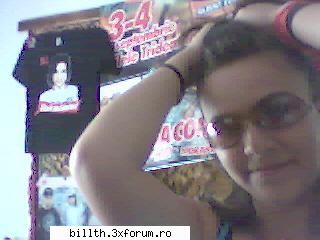si a treia eu ... vai ce modesta sunt :d cool girls ?? si mai nice ;)