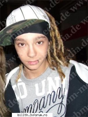 Sexy TOM - mai zambeste si el din cand in cand - ToKio HoTeL