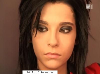 Tomutzul meu.......... - nu te scuz,draga k ejty prea rea.......lasa - ToKio HoTeL